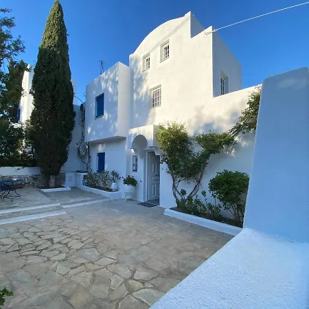 Retreat By The Sea With Pool In *