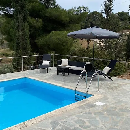 Retreat By The Sea With Pool In 빌라 *