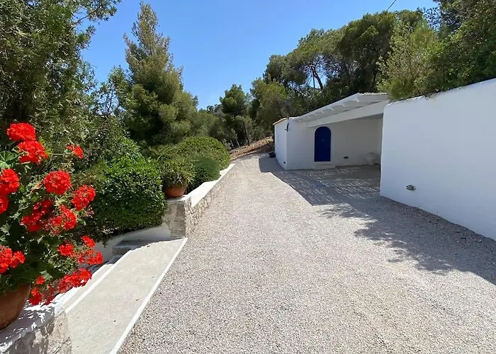 וילה Retreat By The Sea With Pool In פורטו הלי