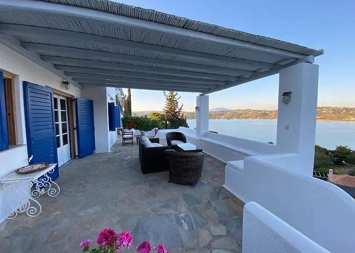 וילה Retreat By The Sea With Pool In *